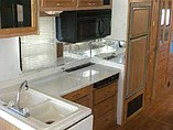 1999 National RV Sea View Photo #8