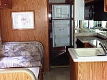 2000 National RV Surf Side Photo #5