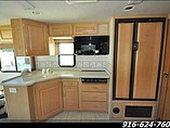 2003 National RV Tradewinds Photo #10