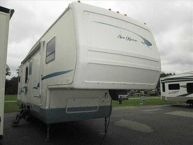 2001 National RV Sea Breeze Photo