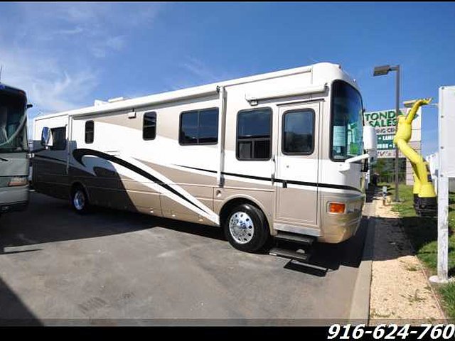 2003 National RV Tradewinds Photo
