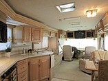 2002 National RV Tradewinds Photo #23