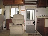2003 National RV Tradewinds Photo #8