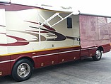 2003 National RV Tradewinds Photo #8