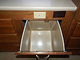 2003 National RV Tradewinds Photo #30