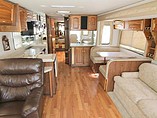 2002 National RV Tradewinds Photo #4