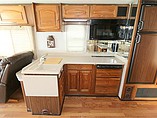 2002 National RV Tradewinds Photo #18