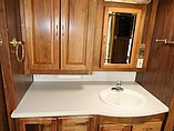 2002 National RV Tradewinds Photo #24