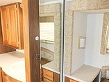 2002 National RV Tradewinds Photo #30
