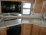 2003 National RV Tradewinds Photo #14