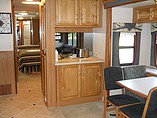 2008 National RV Tropical Photo #11