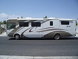 2004 National RV Tropical Photo #3