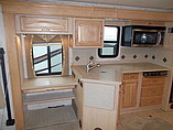 2007 National RV Tropical LX Photo #8