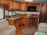 2007 National RV Tropical Photo #12