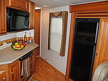 2007 National RV Tropical Photo #14