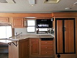 2004 National RV Tropical Photo #22