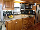 2006 National RV Tropical Photo #26