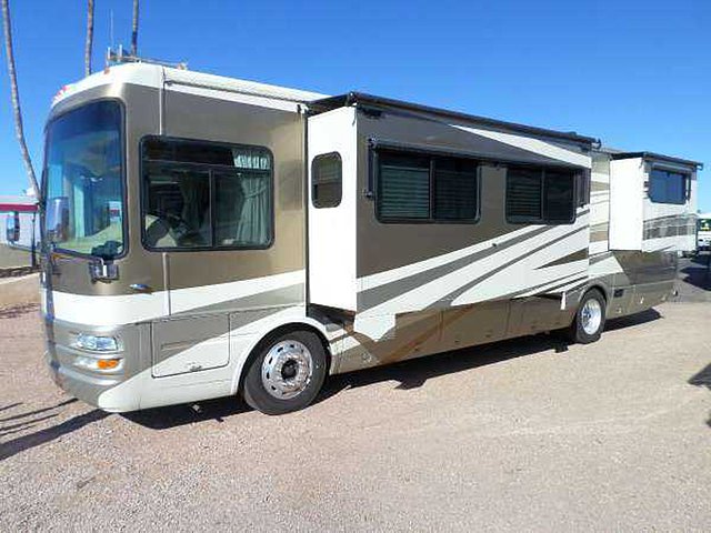 07 National RV Tropical LX