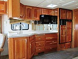 2005 Newmar Photo #12