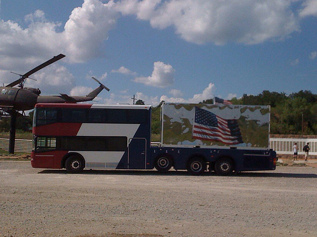 2001 Neoplan Neoplan Photo