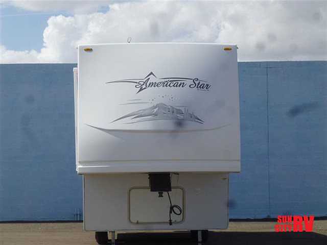 2004 Newmar American Star Photo