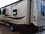 2008 Newmar Canyon Star Photo #8