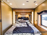 2015 Newmar Canyon Star Photo #13