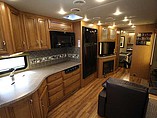 2015 Newmar Canyon Star Photo #5