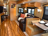 2015 Newmar Canyon Star Photo #13