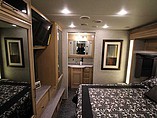 2016 Newmar Canyon Star Photo #17