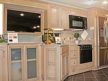 2016 Newmar Canyon Star Photo #30