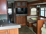 2011 Newmar Canyon Star Photo #17