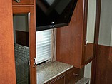 2011 Newmar Canyon Star Photo #31