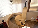 2011 Newmar Canyon Star Photo #8
