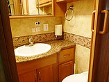 2010 Newmar Canyon Star Photo #42