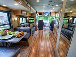 2015 Newmar Canyon Star Photo #13