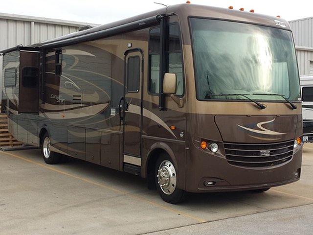 2013 Newmar Canyon Star Photo
