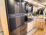 2015 Newmar Canyon Star Photo #10