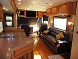 2015 Newmar Canyon Star Photo #12
