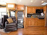 2015 Newmar Canyon Star Photo #15