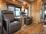 2014 Newmar Canyon Star Photo #17