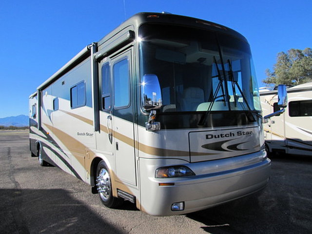 2005 Newmar Dutch Star Photo
