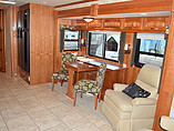 2009 Newmar Dutch Star Photo #6
