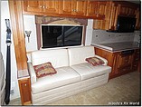 2008 Newmar Dutch Star Photo #11