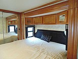 2010 Newmar Dutch Star Photo #14