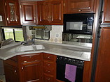 2004 Newmar Dutch Star Photo #12