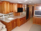 2004 Newmar Essex Photo #7