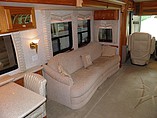 2004 Newmar Essex Photo #12