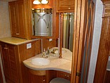 2004 Newmar Essex Photo #15