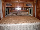 2004 Newmar Essex Photo #22